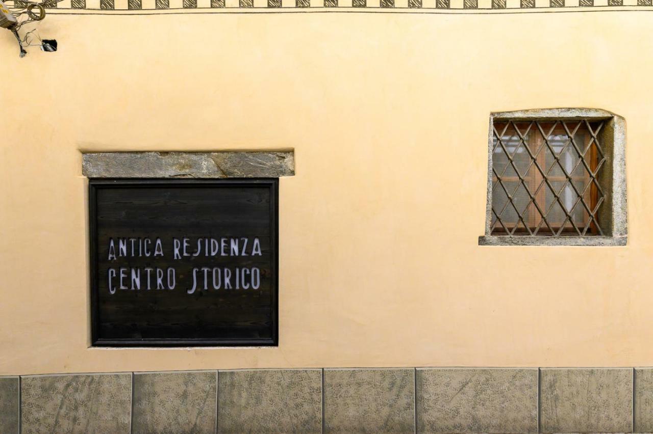 B&B Antica Residenza Centro Storico Tirano Bagian luar foto