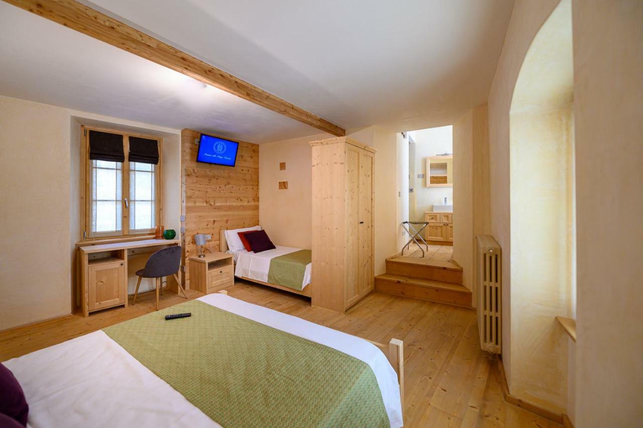 B&B Antica Residenza Centro Storico Tirano Bagian luar foto